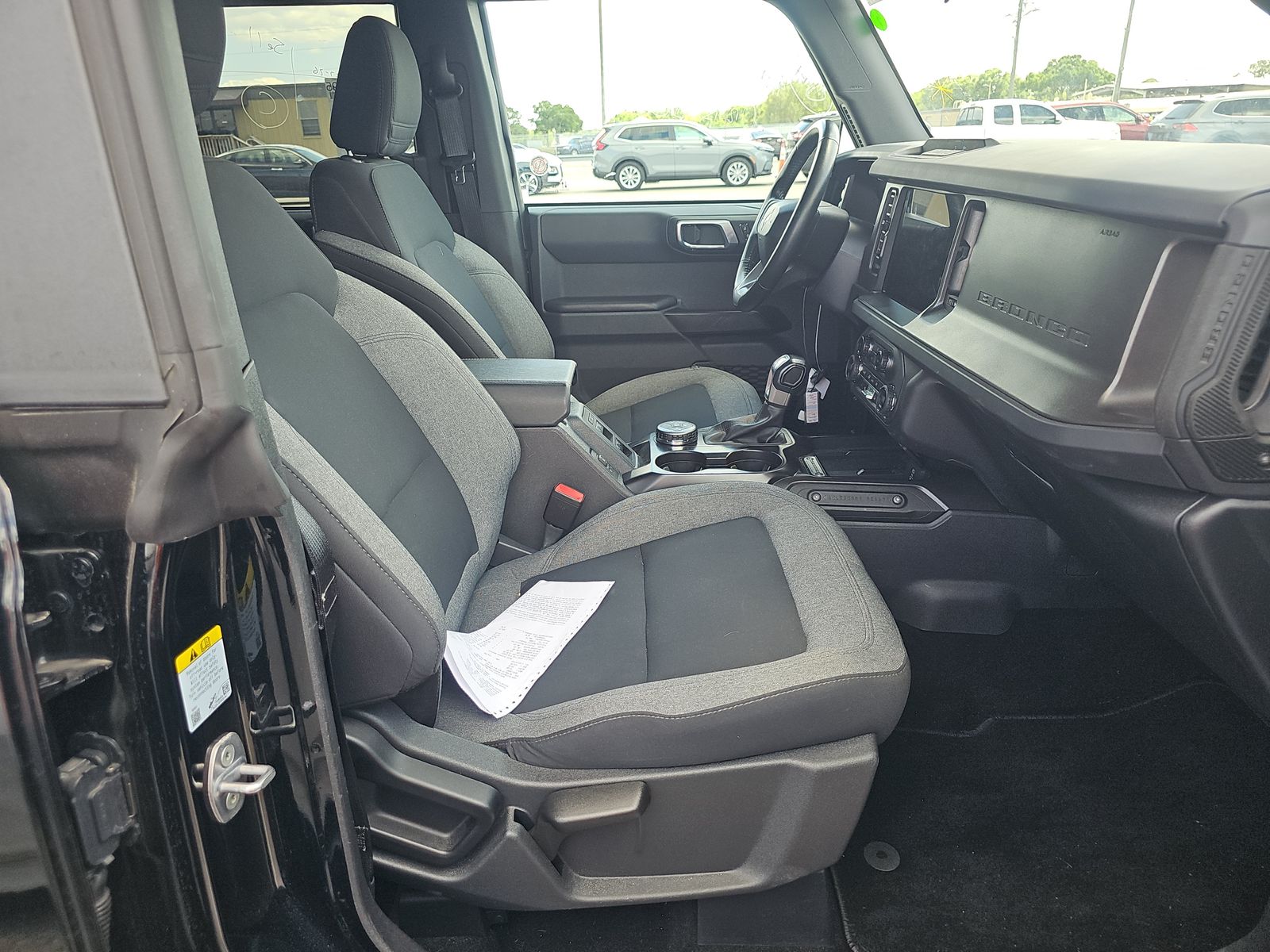 FORD BRONCO - 9
