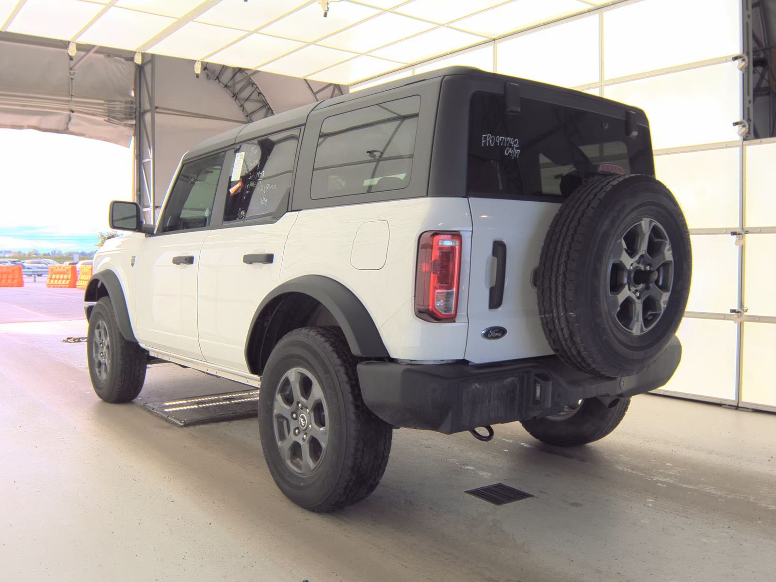 FORD BRONCO - 7