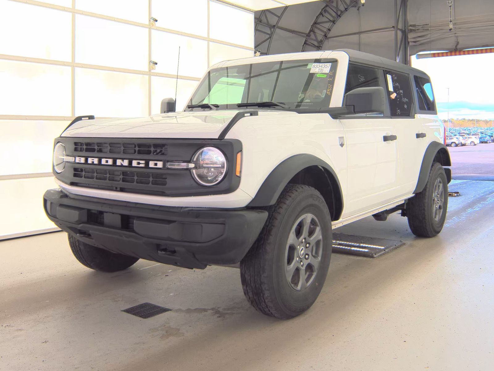 FORD BRONCO - 1