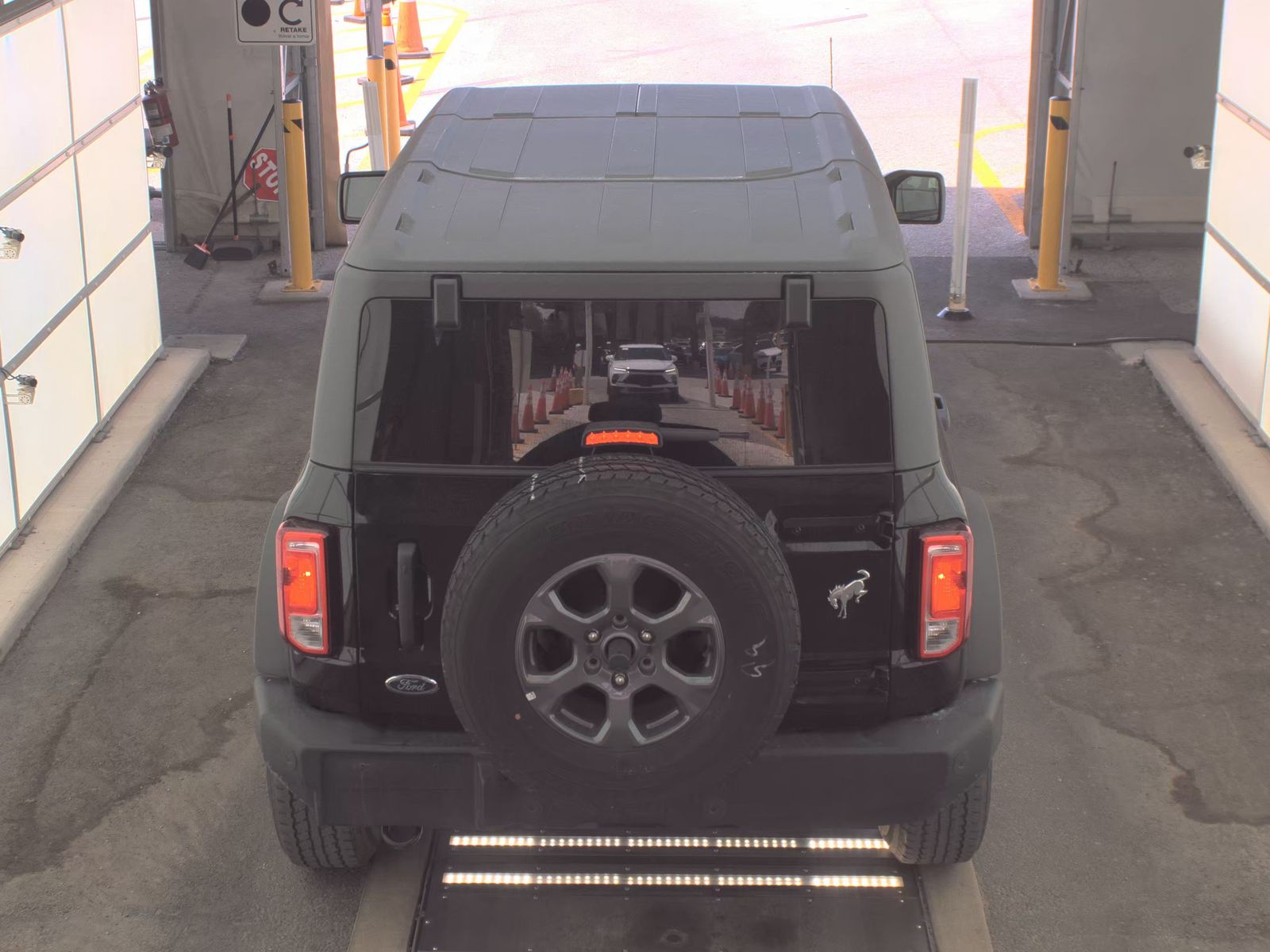 FORD BRONCO - 6