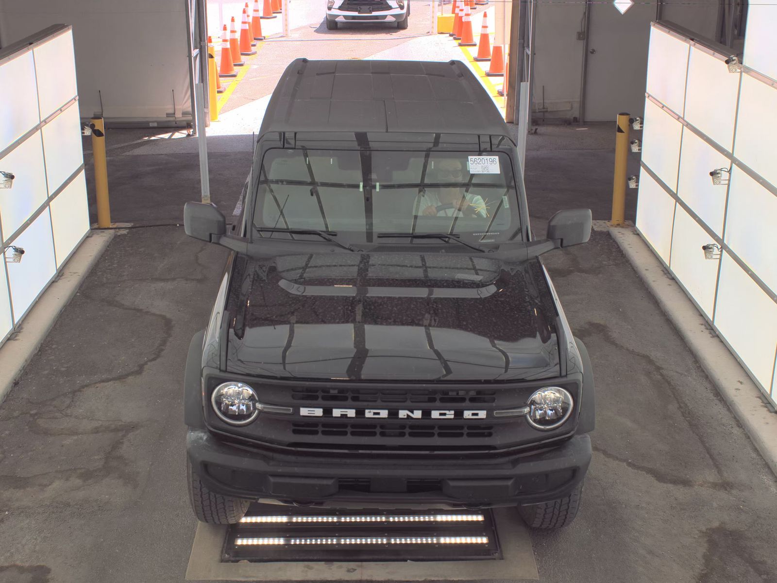 FORD BRONCO - 3