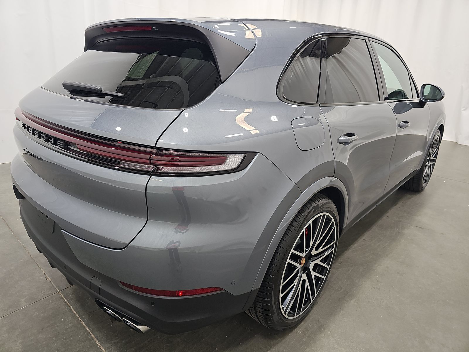 PORSCHE CAYENNE - 5