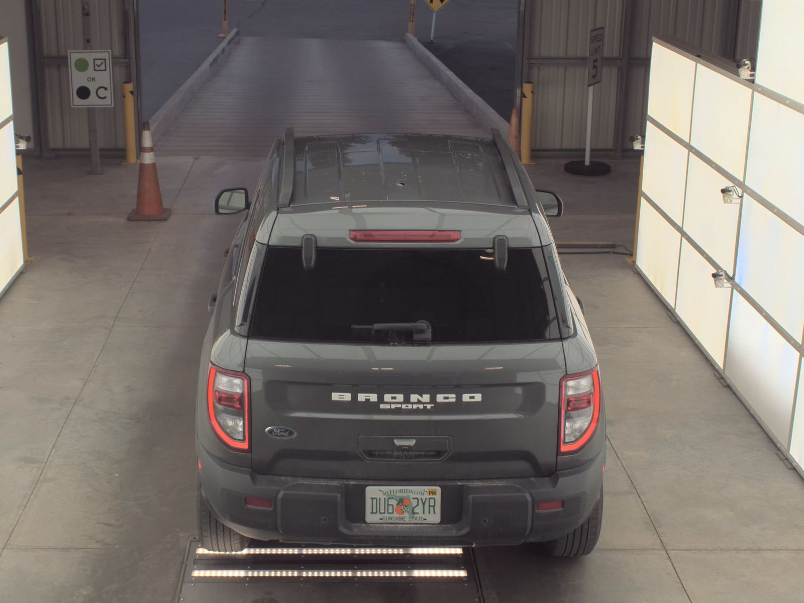 FORD BRONCO - 6