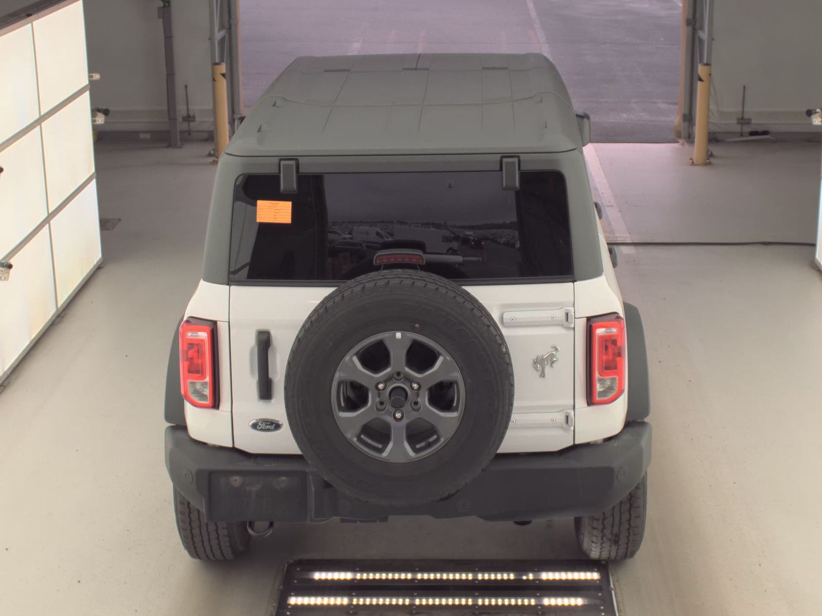 FORD BRONCO - 6