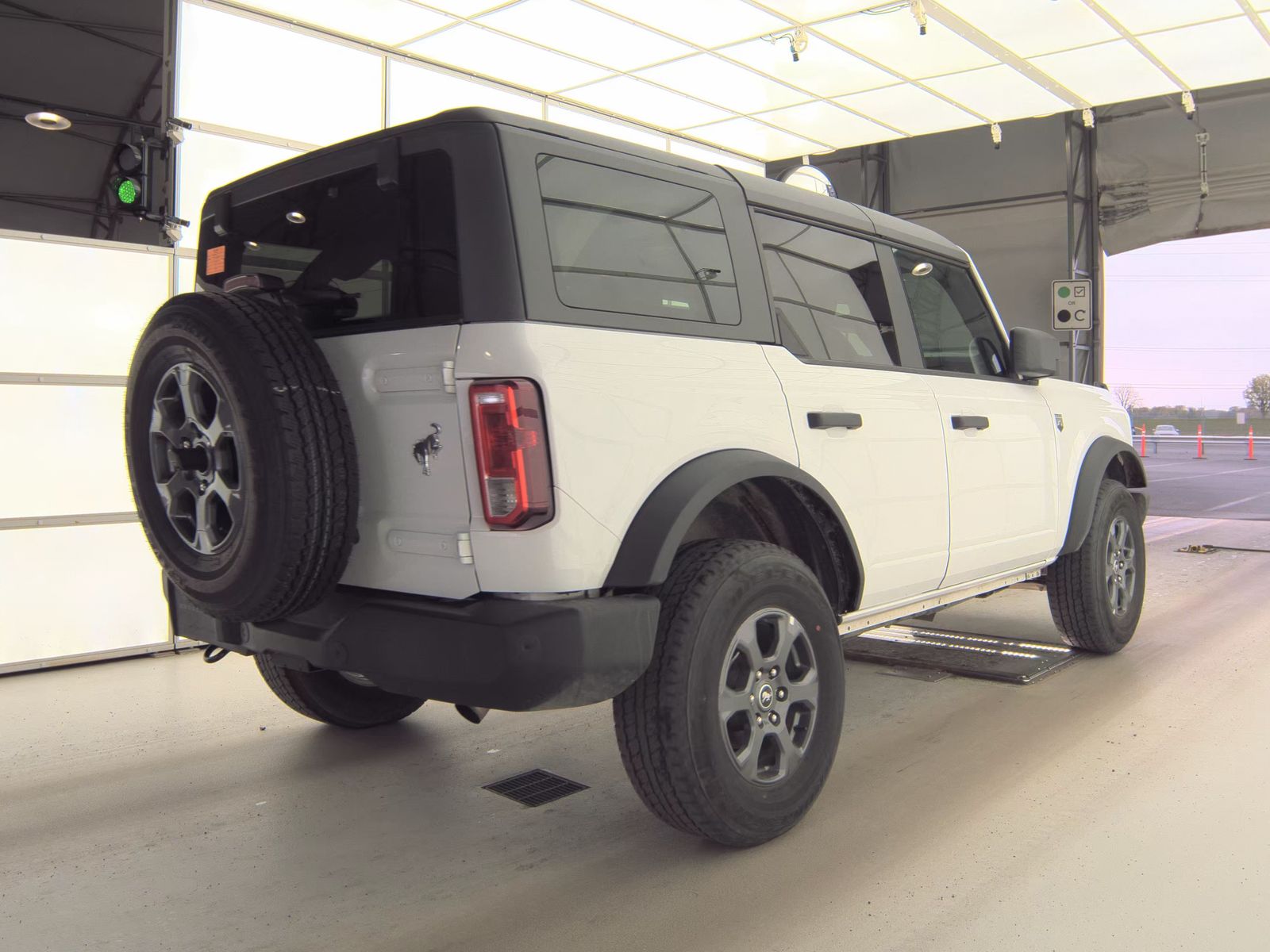FORD BRONCO - 5