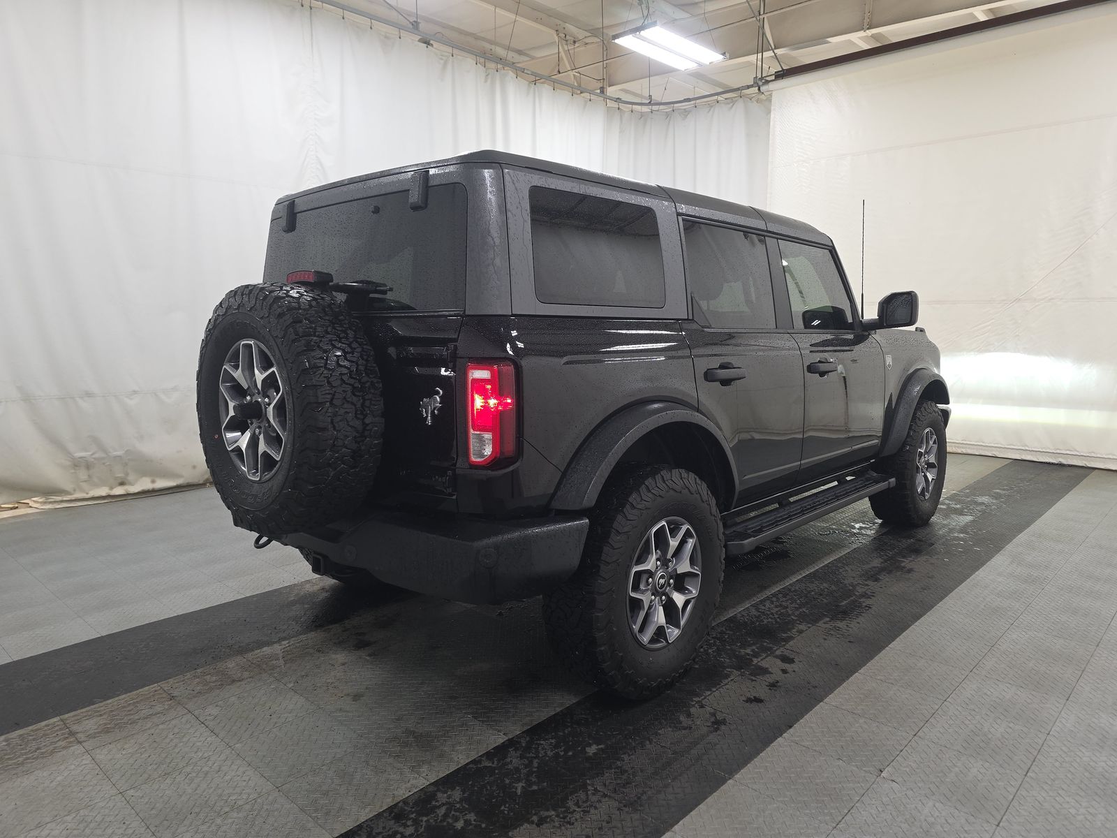 FORD BRONCO - 5