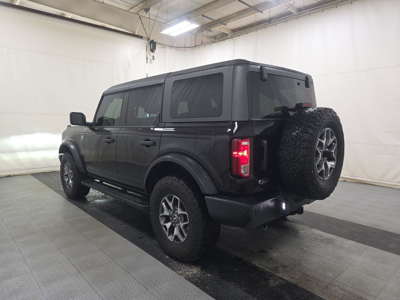 FORD BRONCO - 7