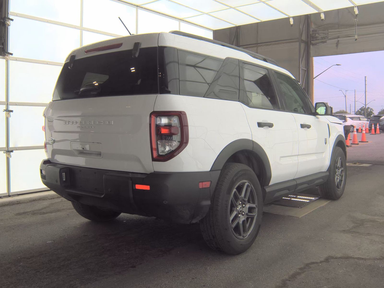 FORD BRONCO - 5