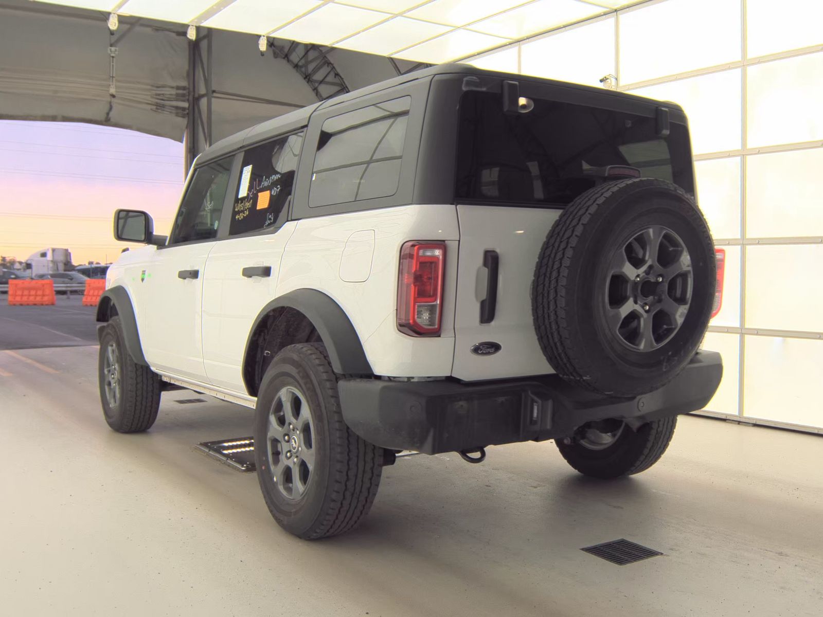 FORD BRONCO - 7