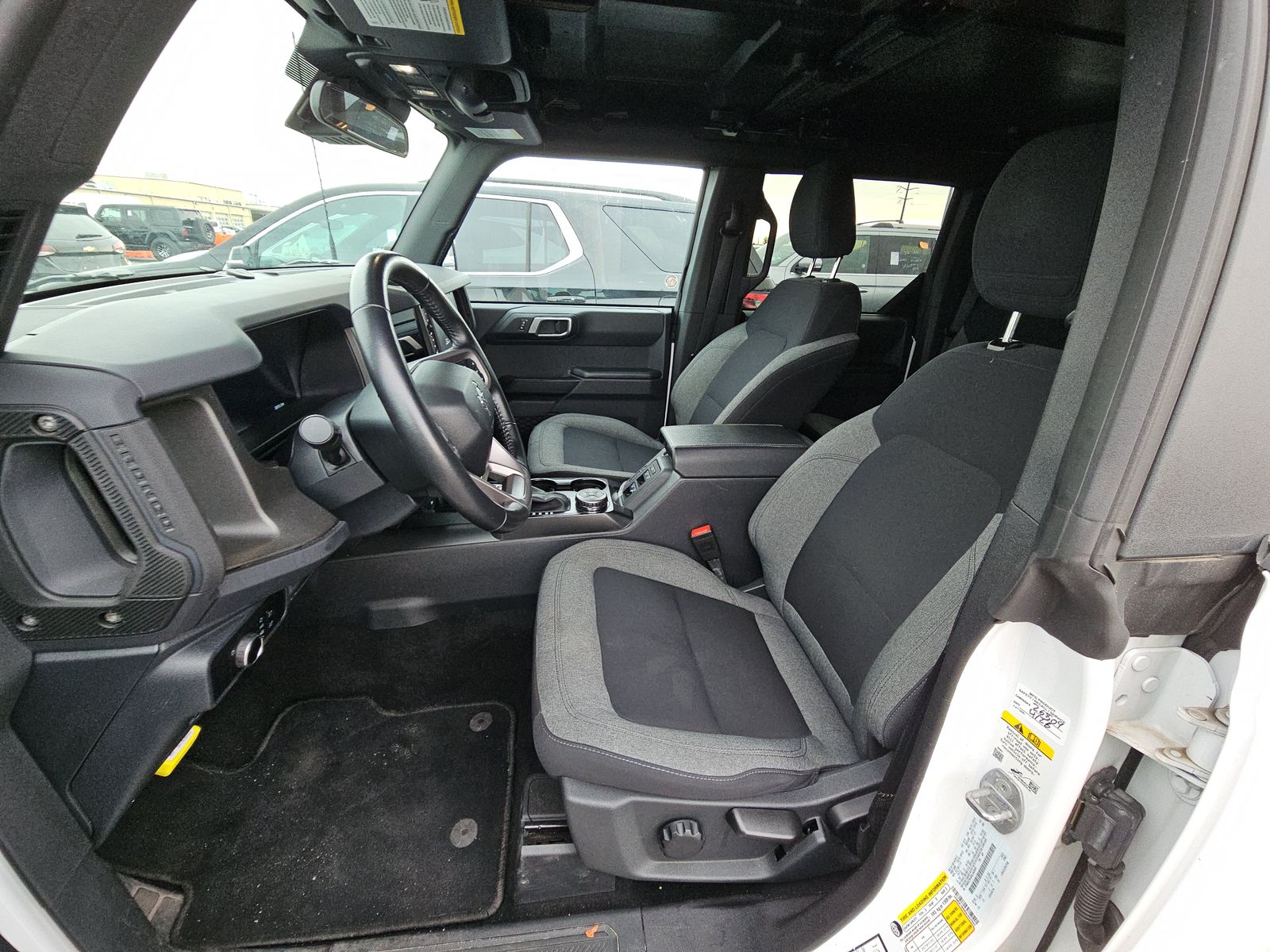 FORD BRONCO - 8