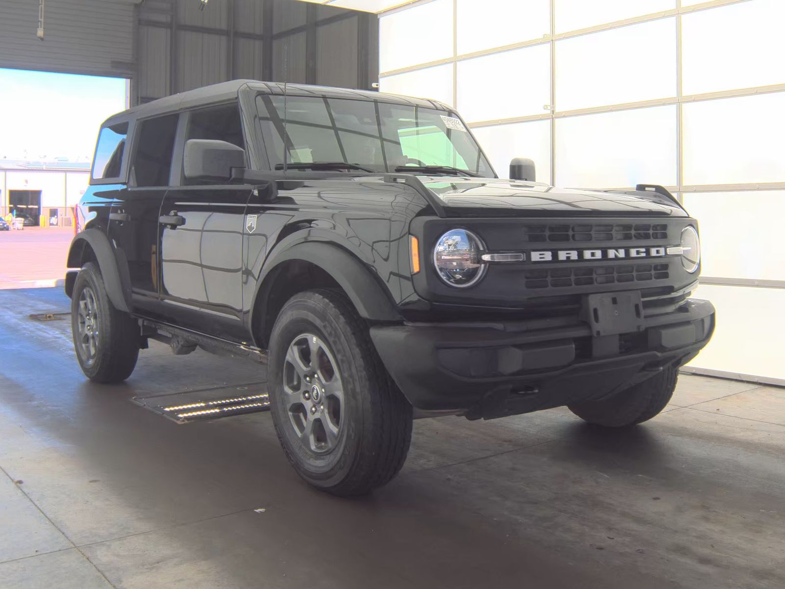 FORD BRONCO - 4