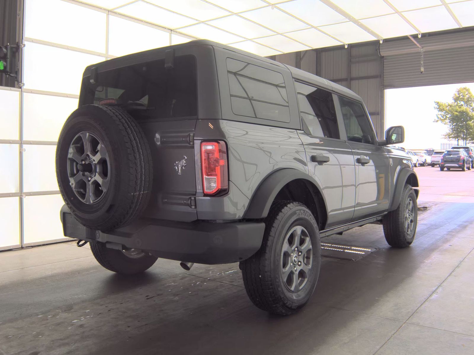 FORD BRONCO - 5