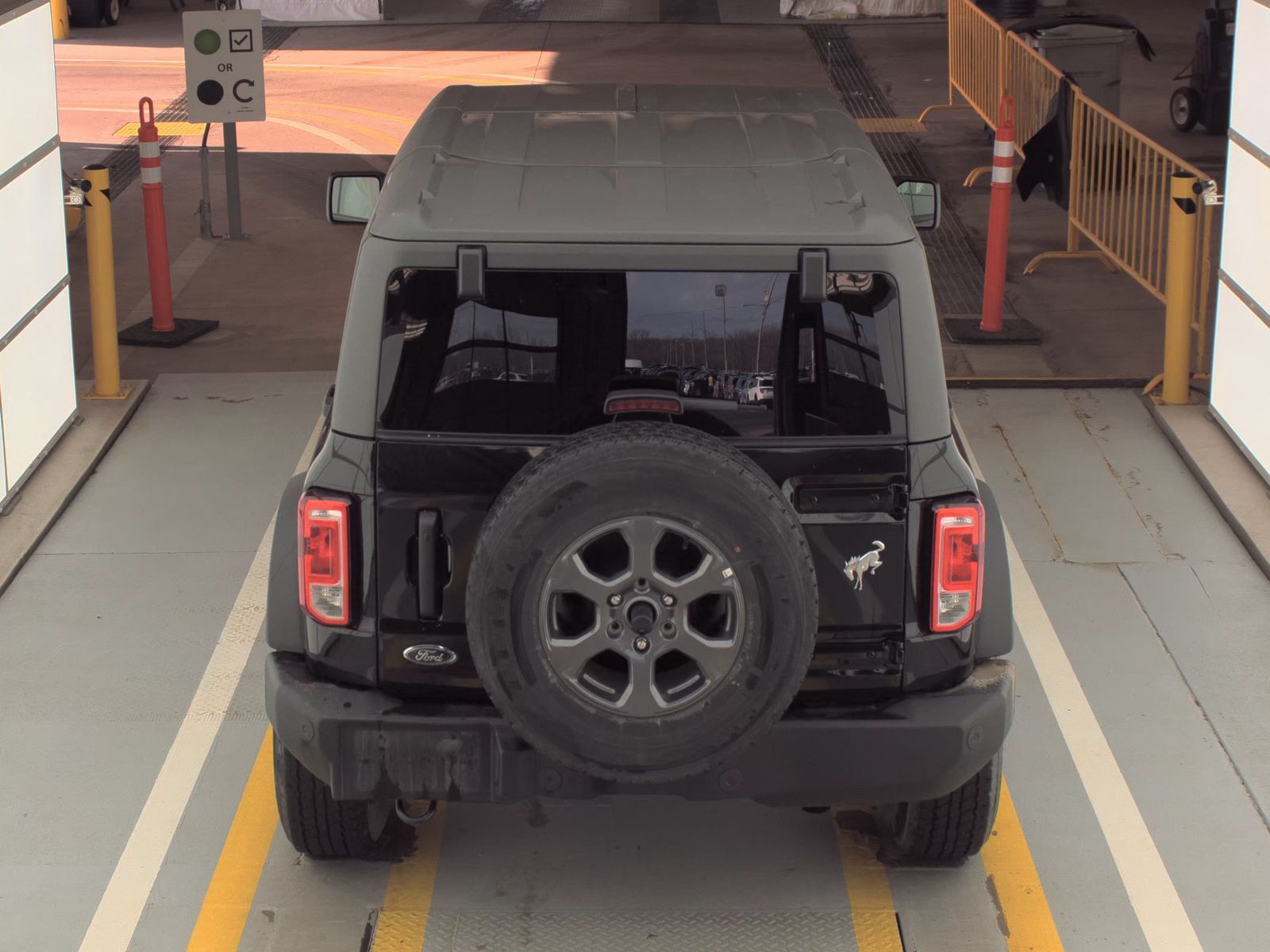 FORD BRONCO - 6