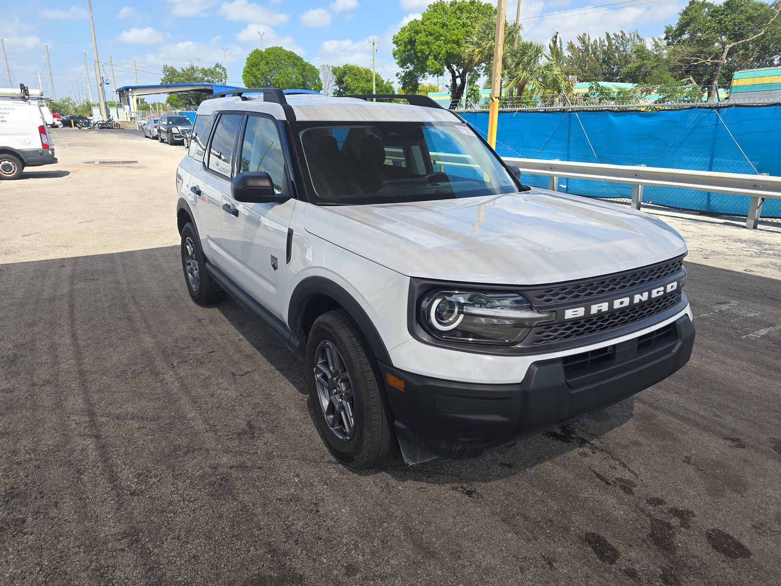 FORD BRONCO - 4