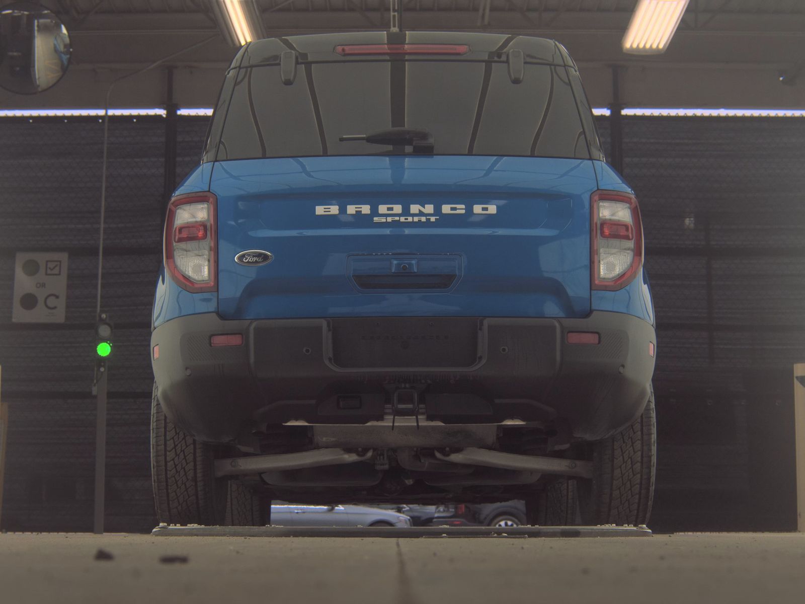 FORD BRONCO - 8