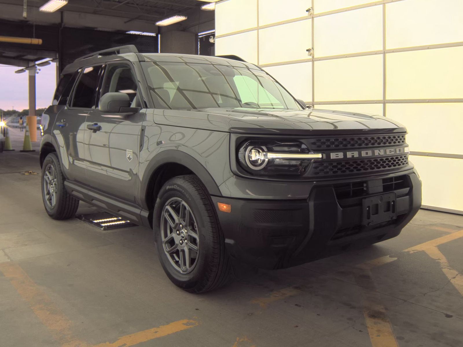 FORD BRONCO - 4