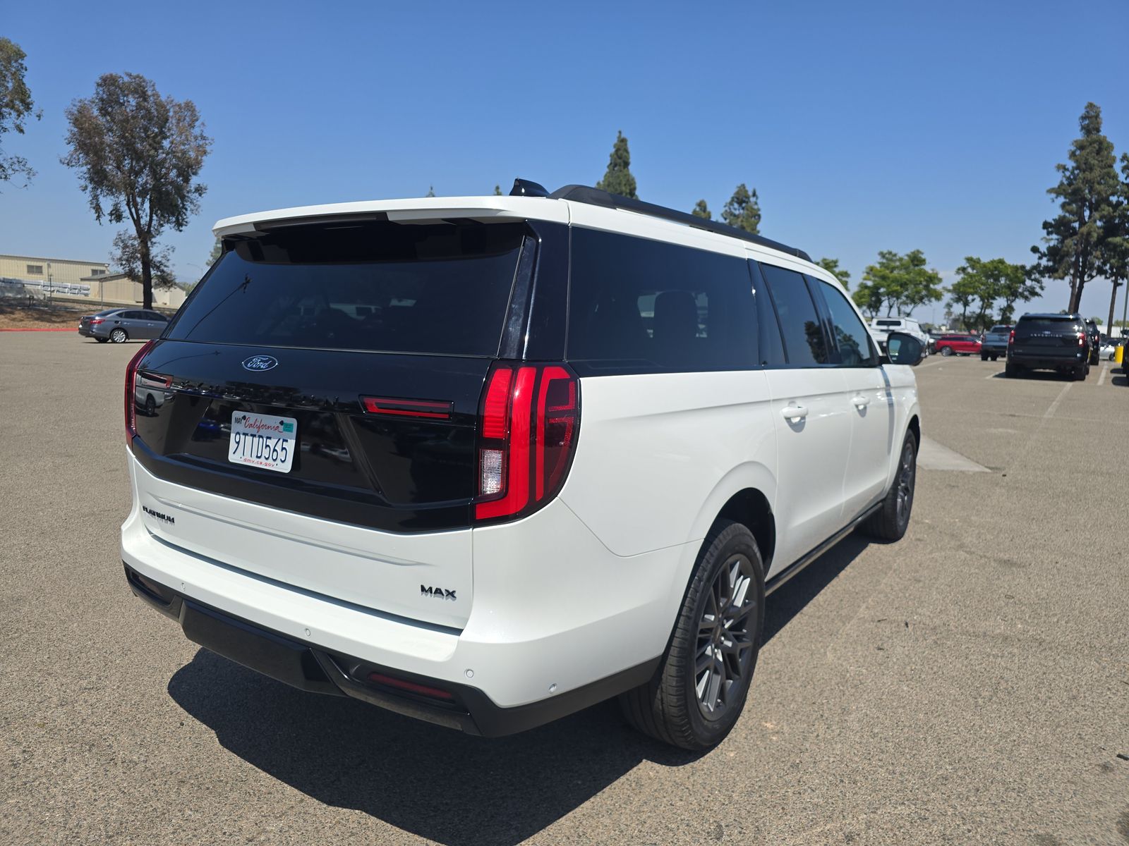 FORD EXPEDITION MAX - 5