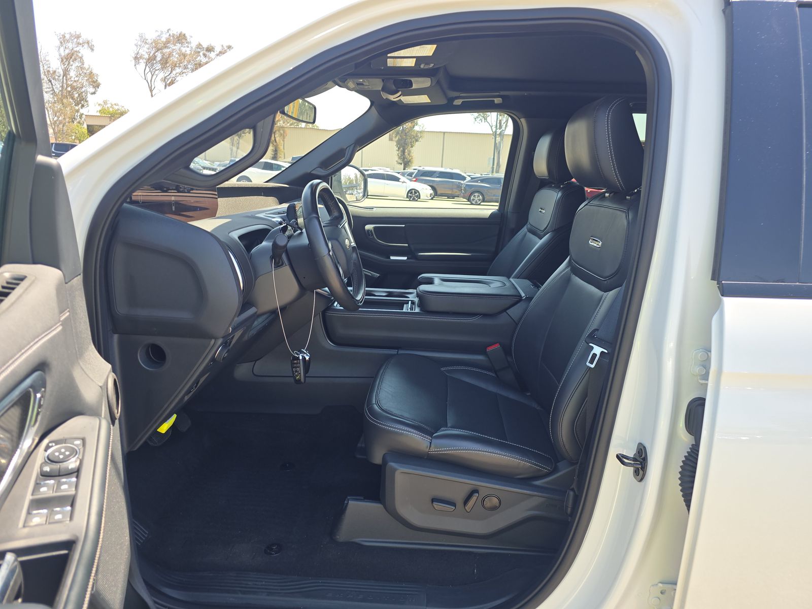 FORD EXPEDITION MAX - 8