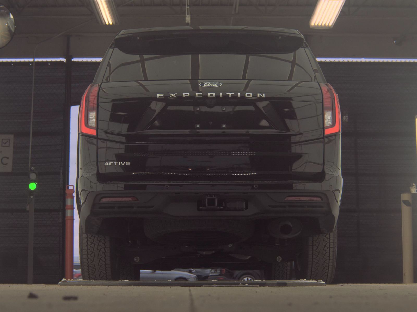 FORD EXPEDITION - 8