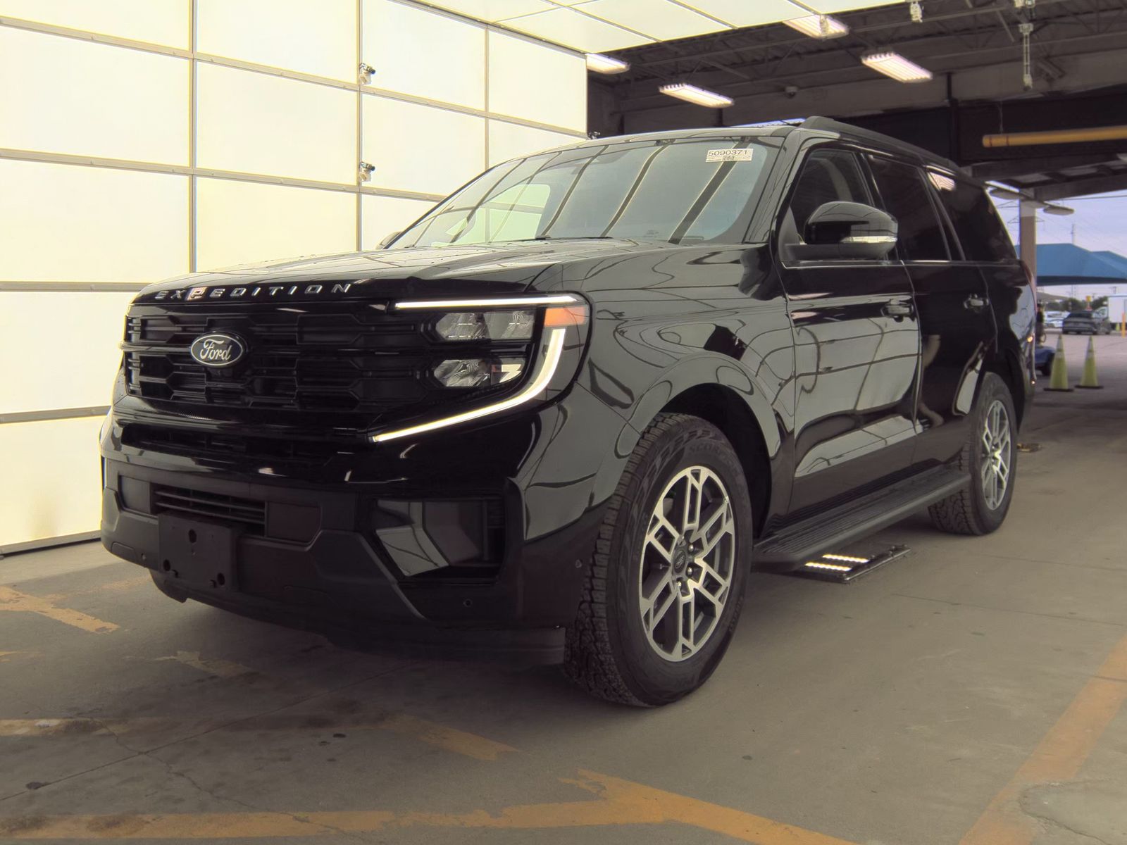 FORD EXPEDITION - 1