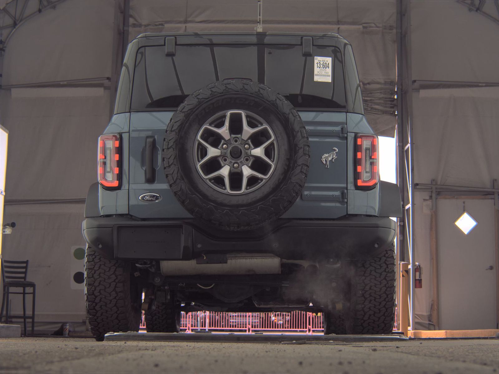 FORD BRONCO - 8