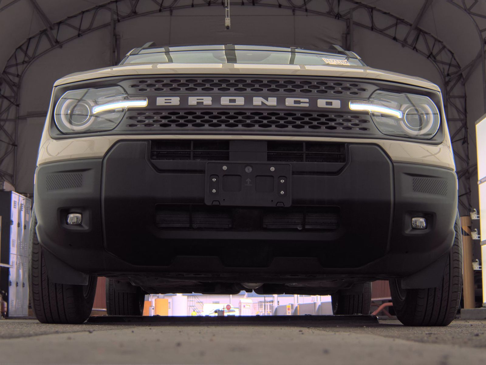 FORD BRONCO - 4