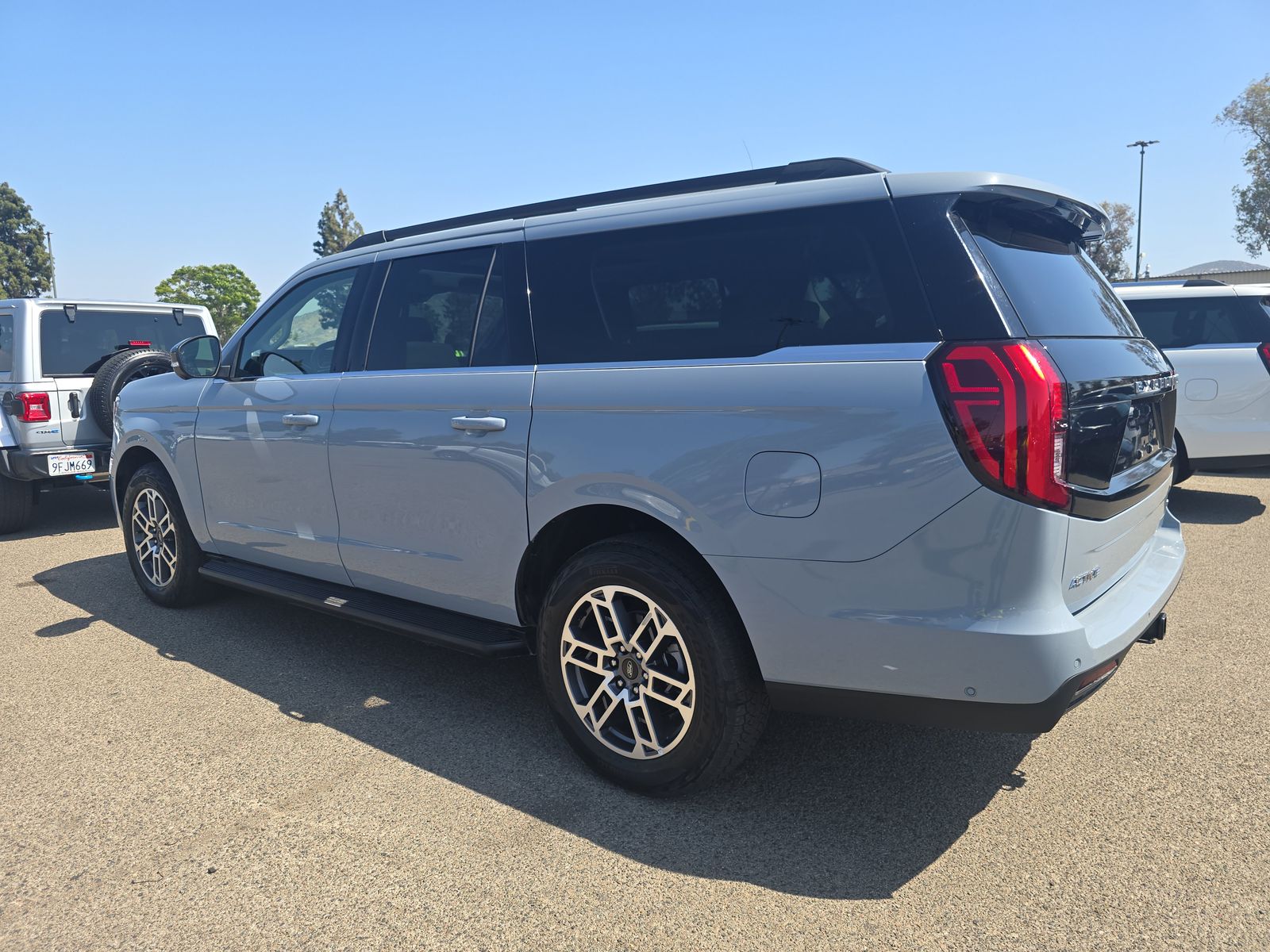 FORD EXPEDITION MAX - 7