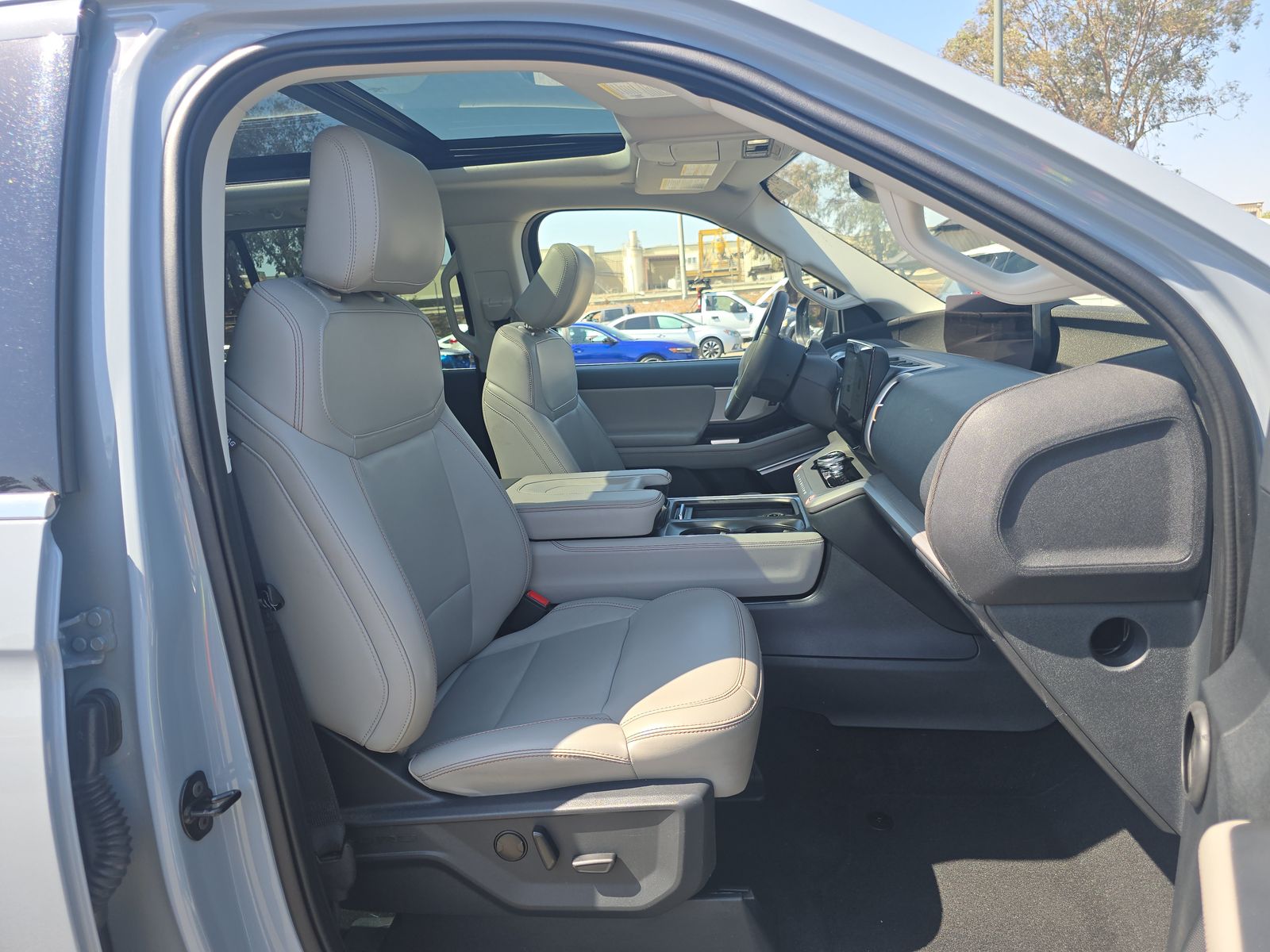 FORD EXPEDITION MAX - 9
