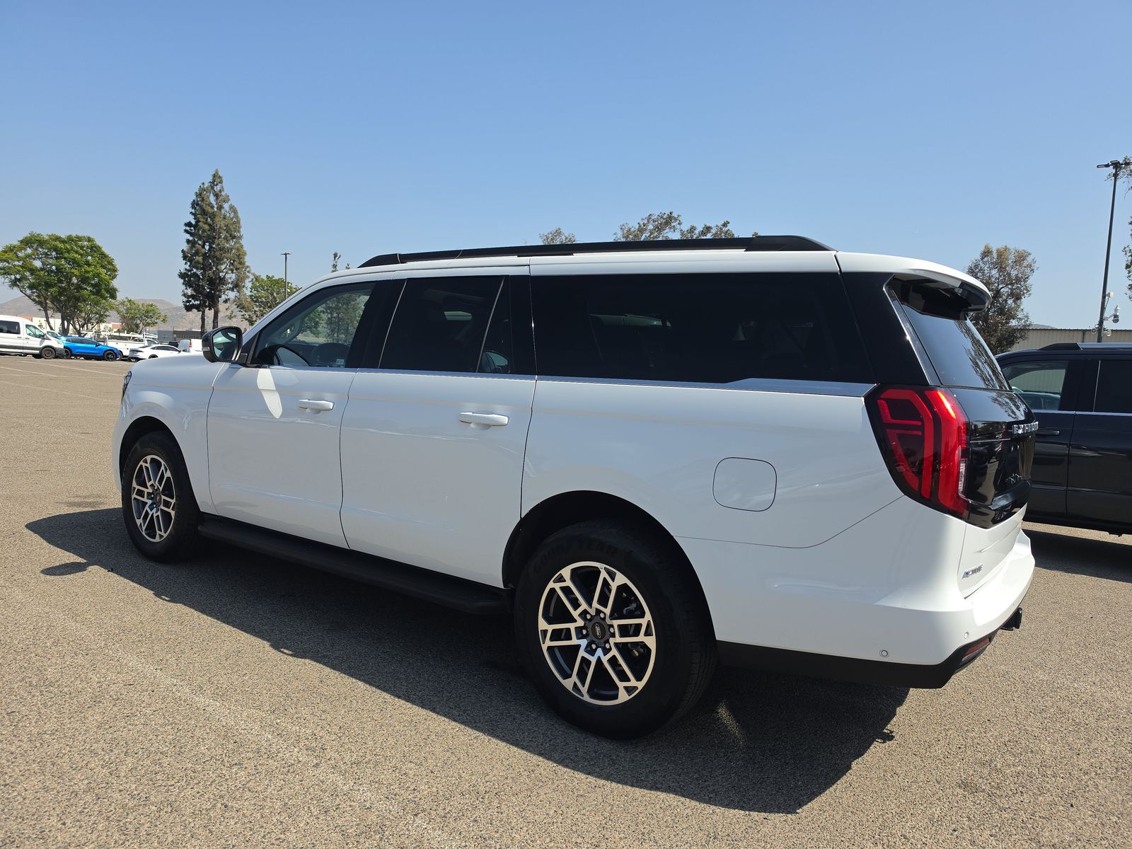 FORD EXPEDITION MAX - 7