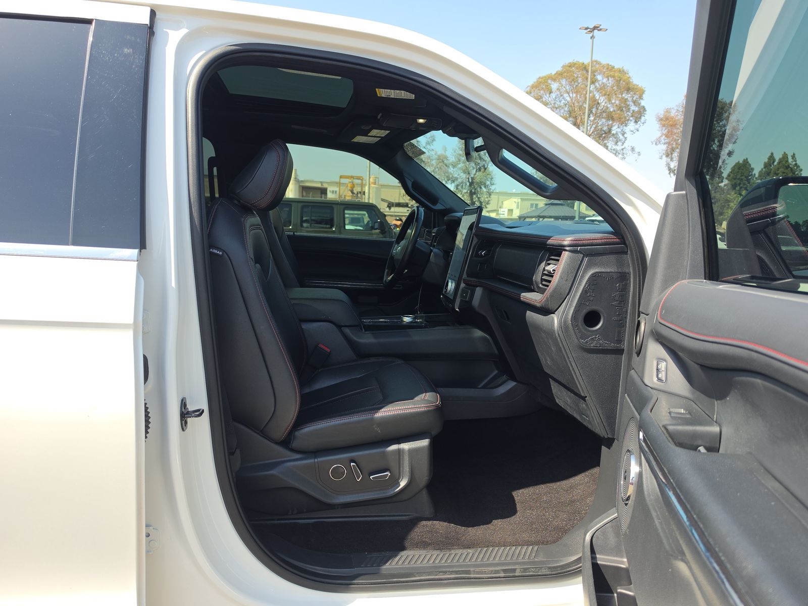 FORD EXPEDITION MAX - 9