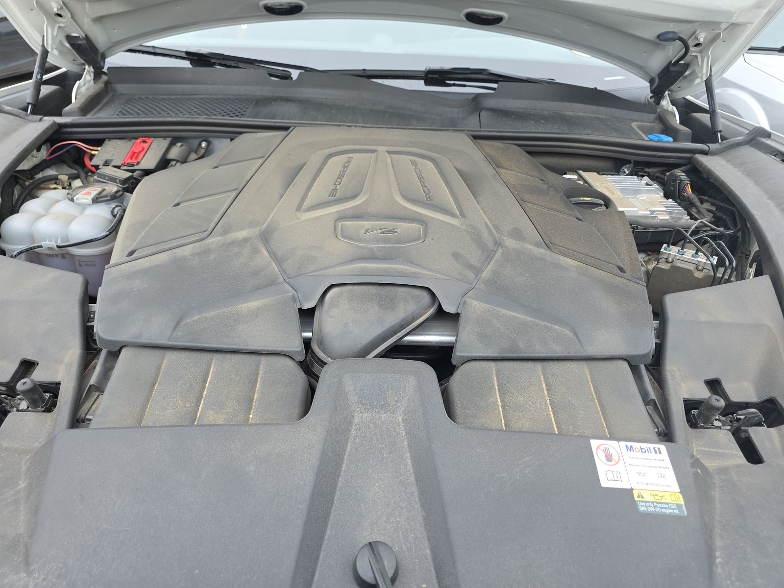 2024 Porsche Cayenne Base AWD
