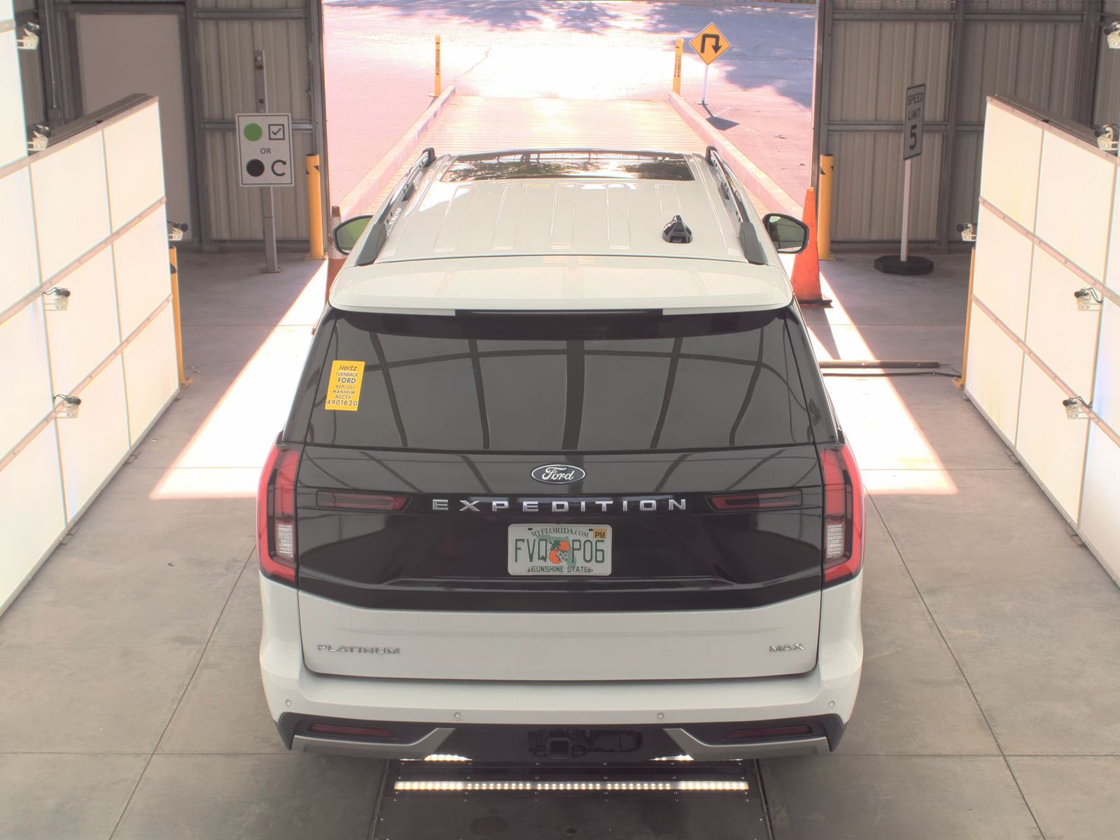 FORD EXPEDITION MAX - 7