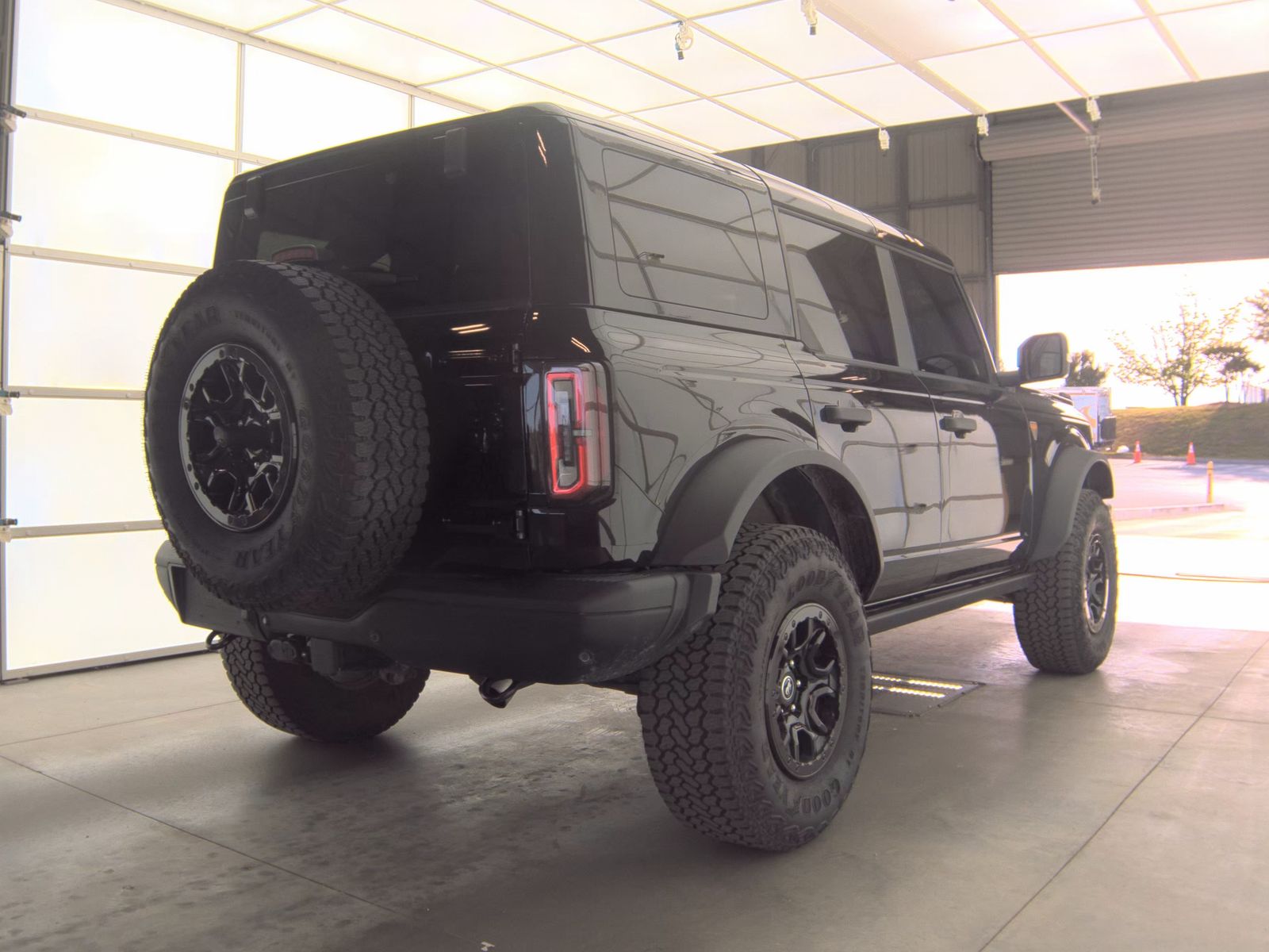 FORD BRONCO - 6