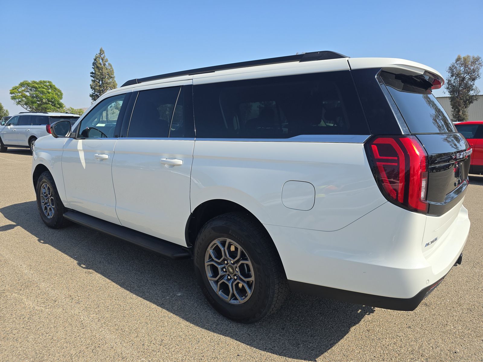 FORD EXPEDITION MAX - 7