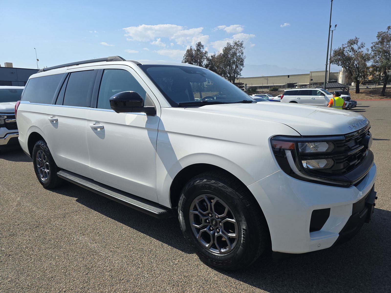 FORD EXPEDITION MAX - 4