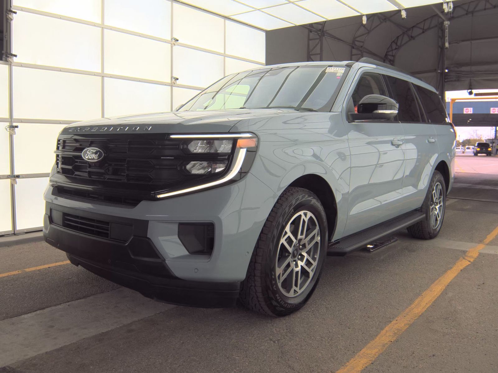 FORD EXPEDITION - 1