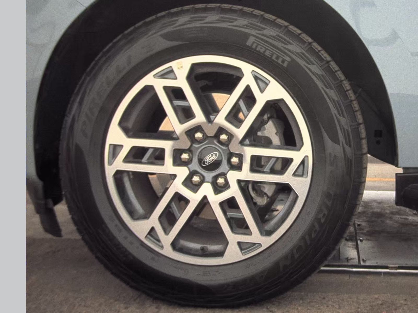 FORD EXPEDITION - 10