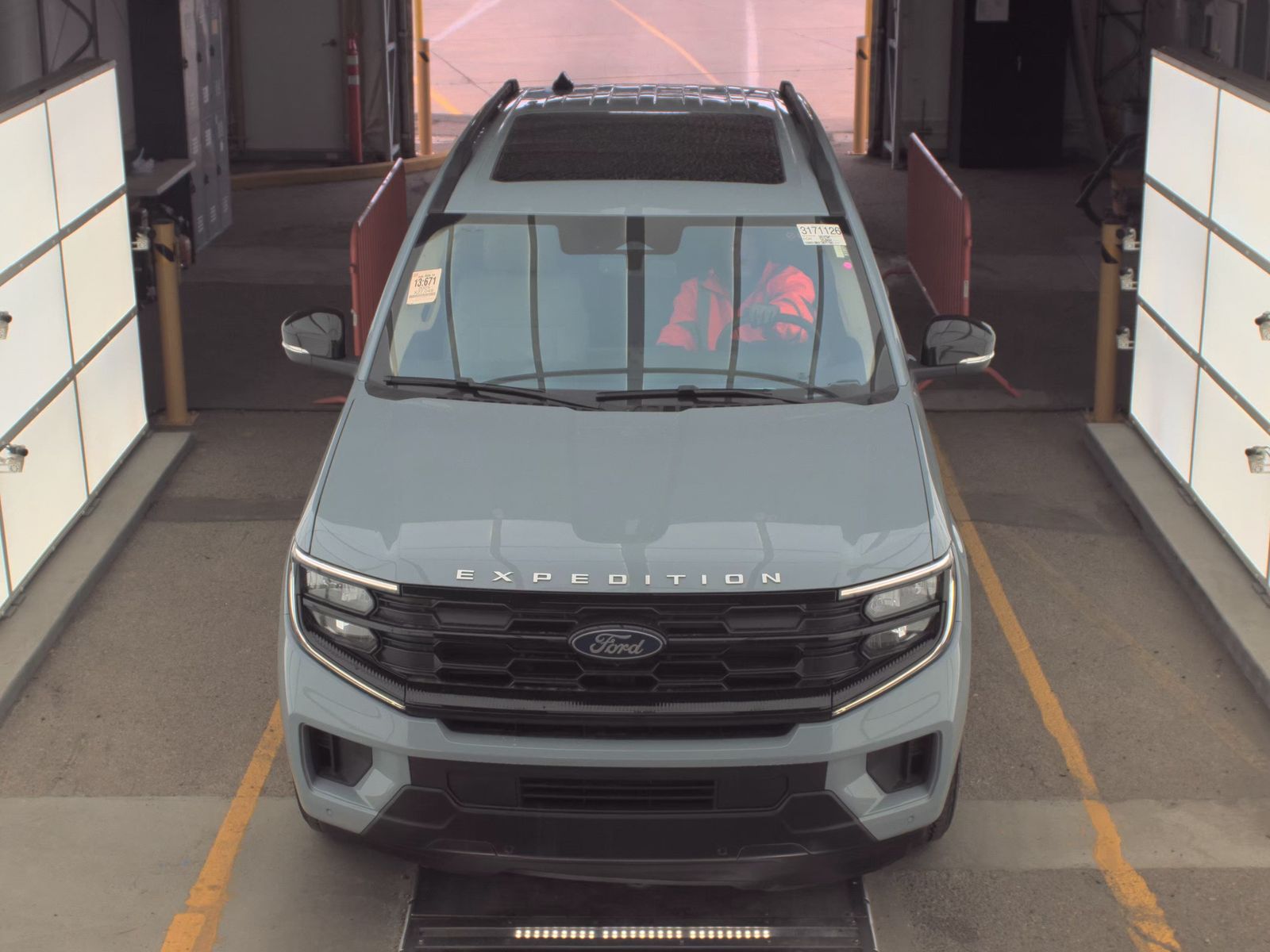 FORD EXPEDITION - 3