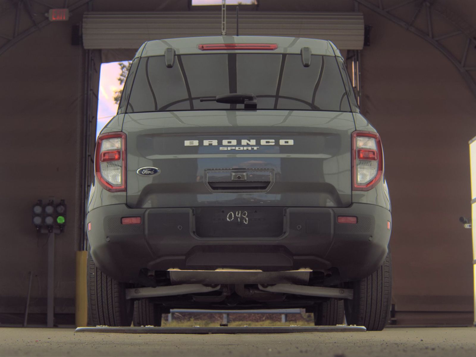 FORD BRONCO - 8
