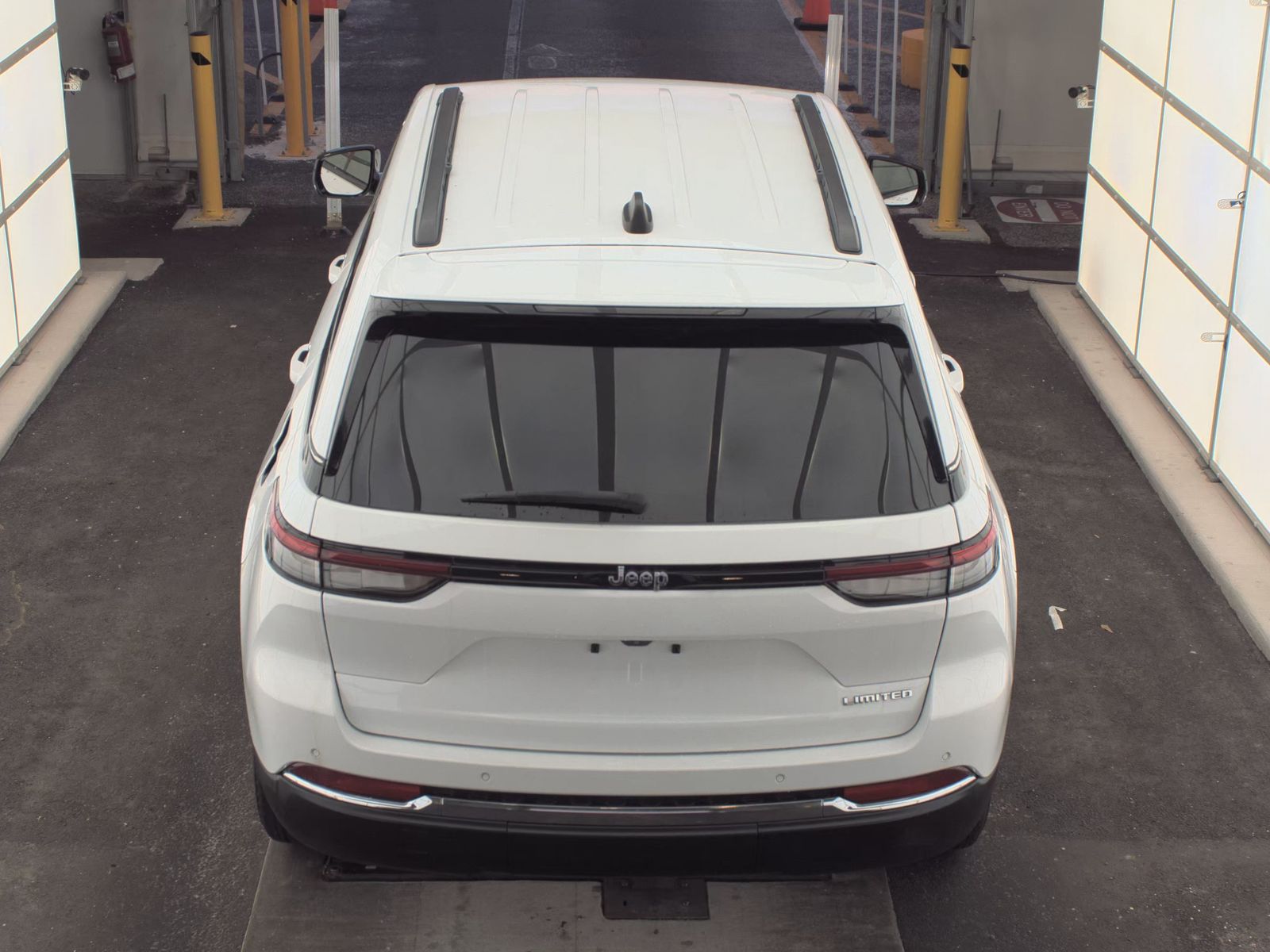 2023 Jeep Grand Cherokee Limited RWD