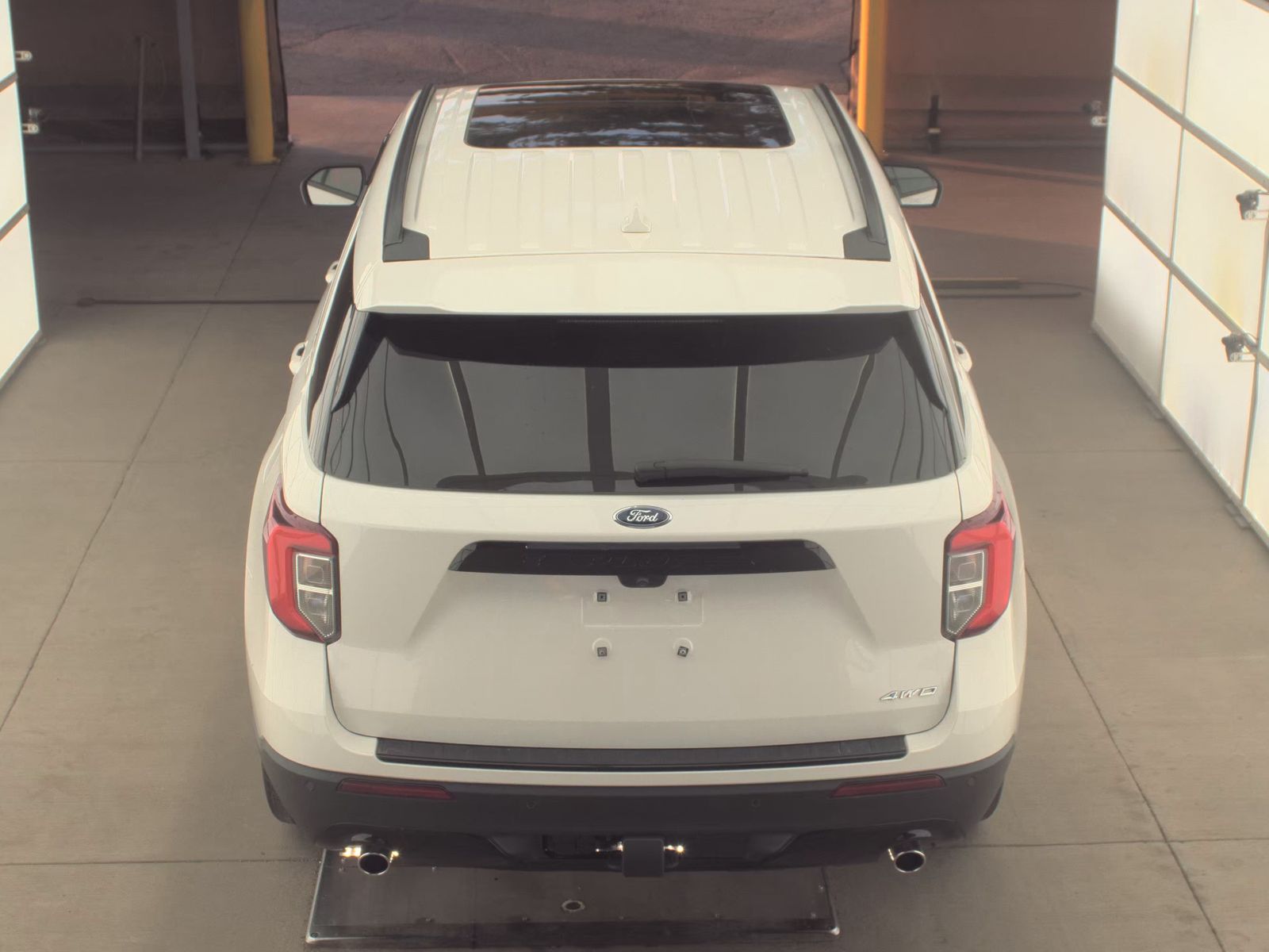 FORD EXPLORER - 7