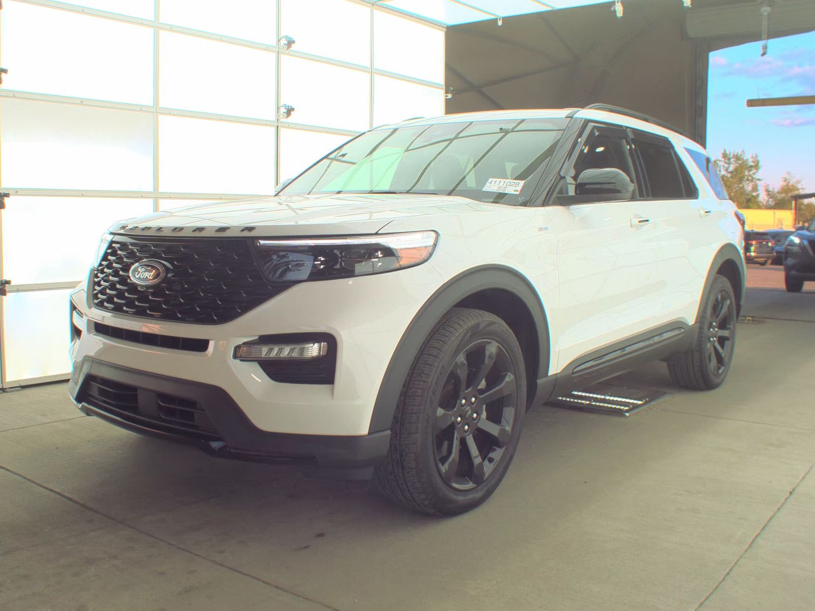 FORD EXPLORER - 1