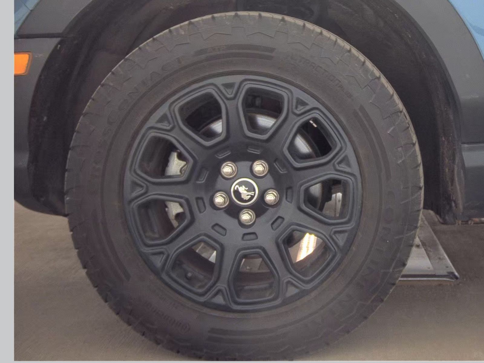 FORD BRONCO - 10