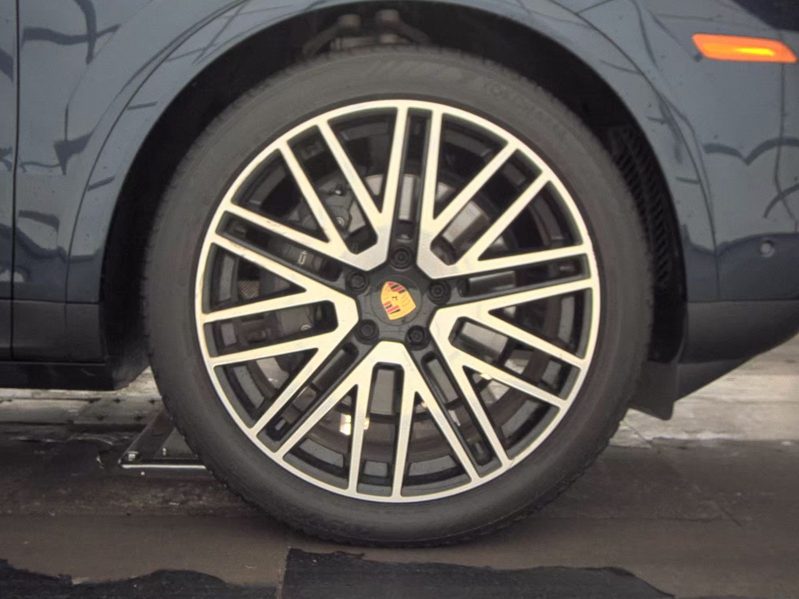 2024 Porsche Cayenne Base AWD