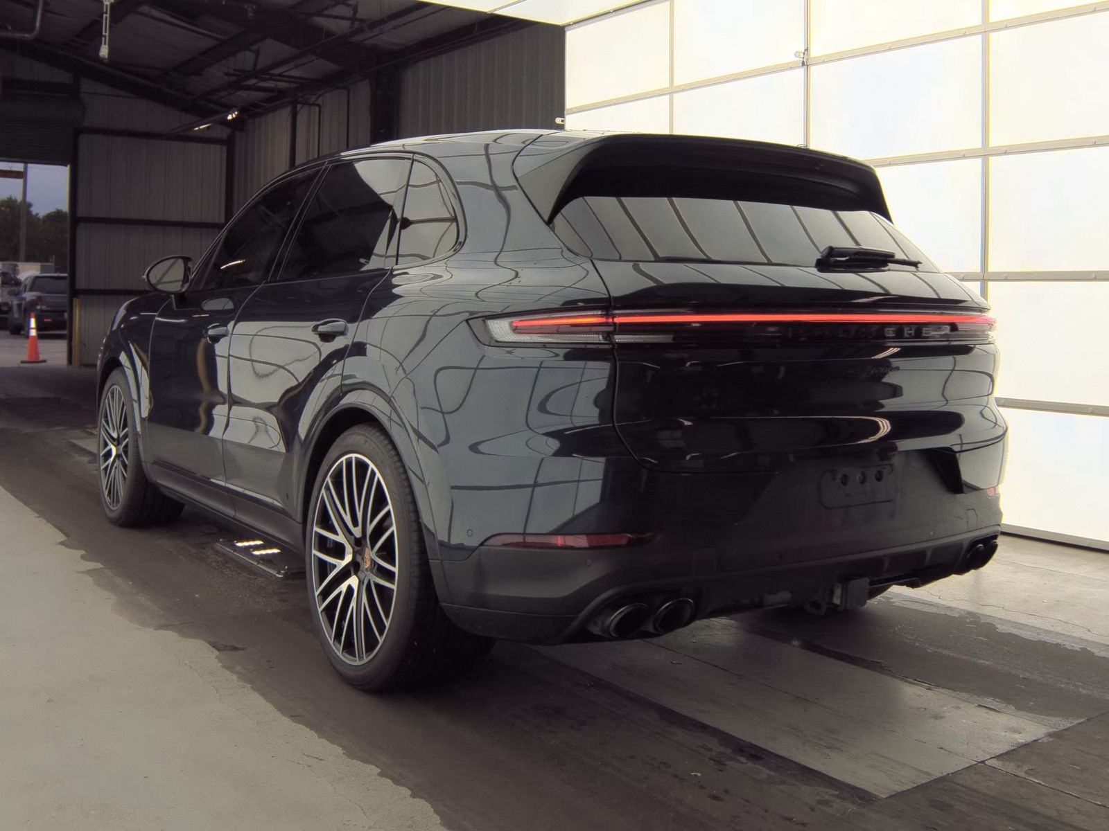 2024 Porsche Cayenne Base AWD