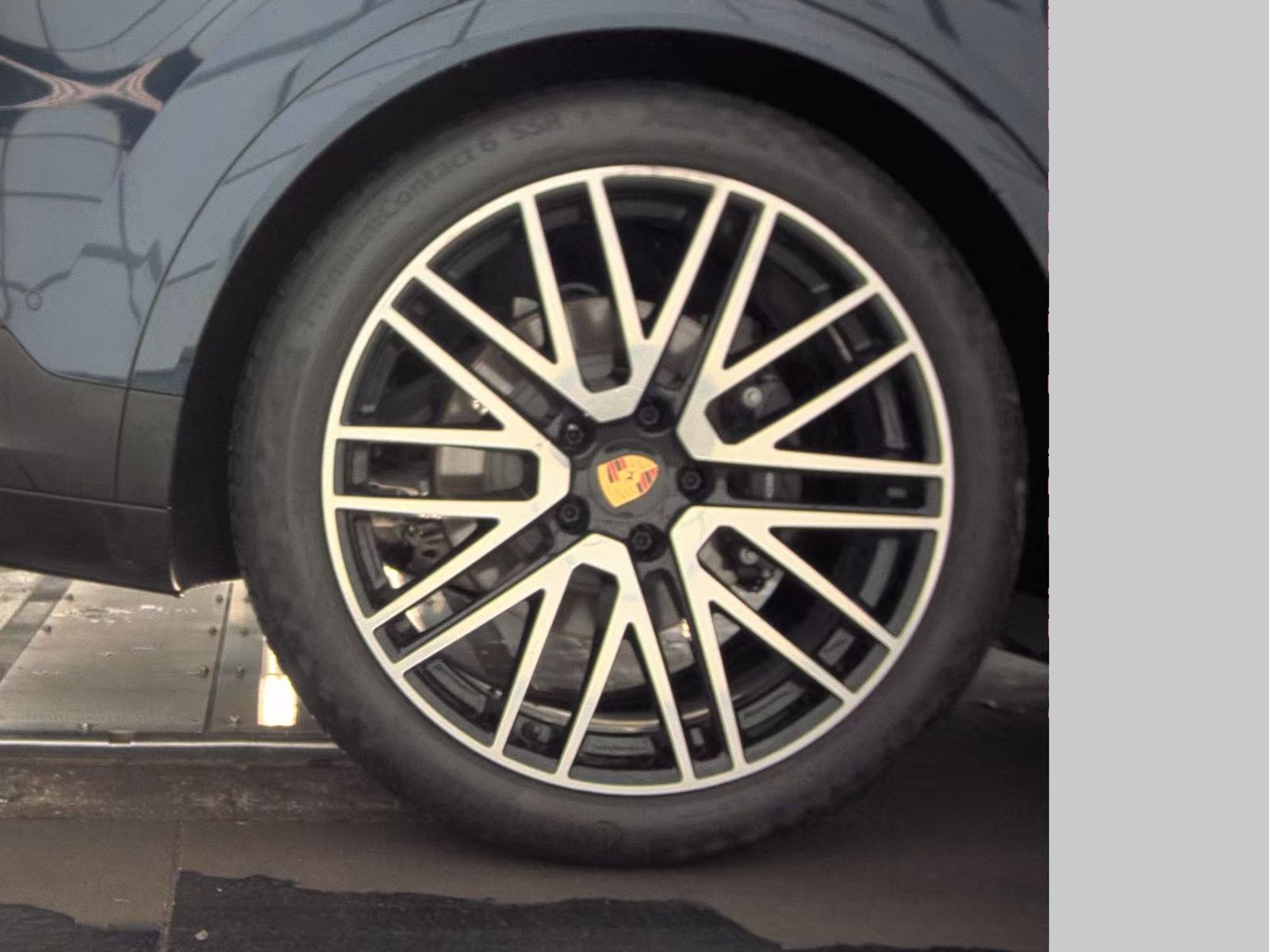2024 Porsche Cayenne Base AWD