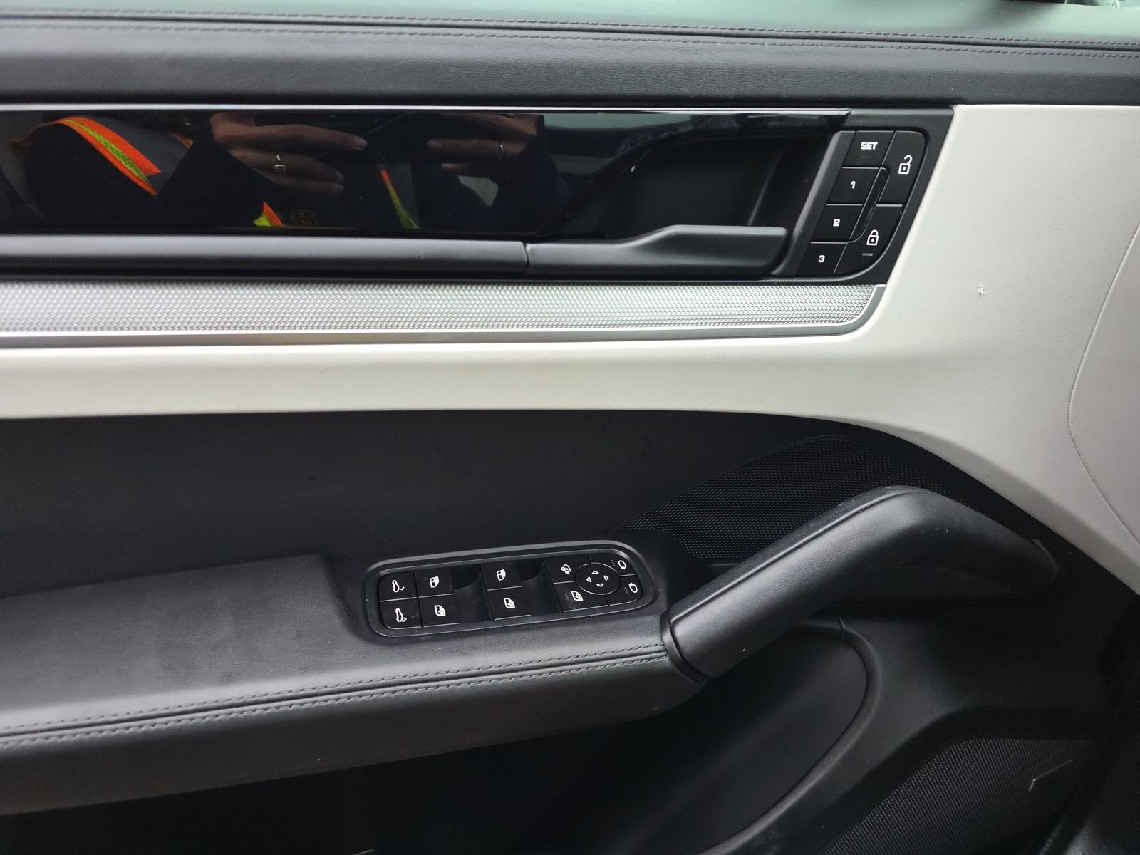 2024 Porsche Cayenne Base AWD