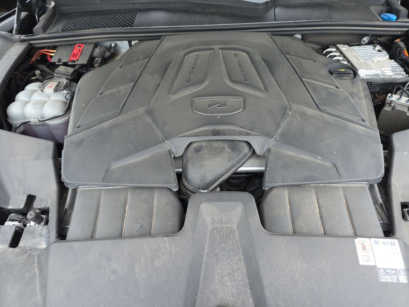 2024 Porsche Cayenne Base AWD