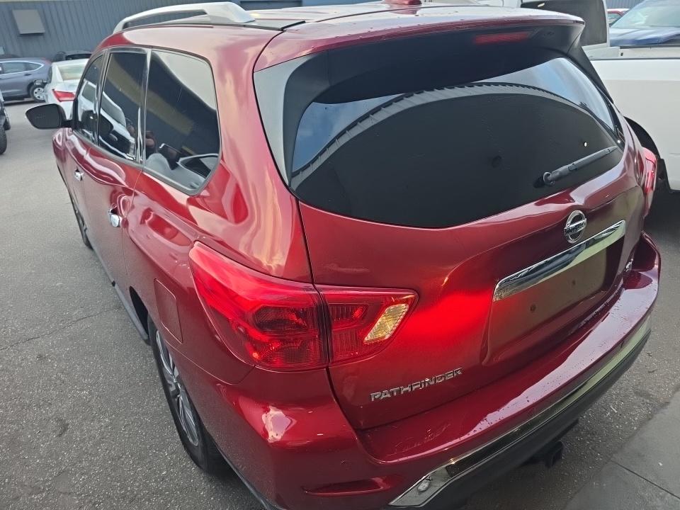 2019 Nissan Pathfinder SV FWD