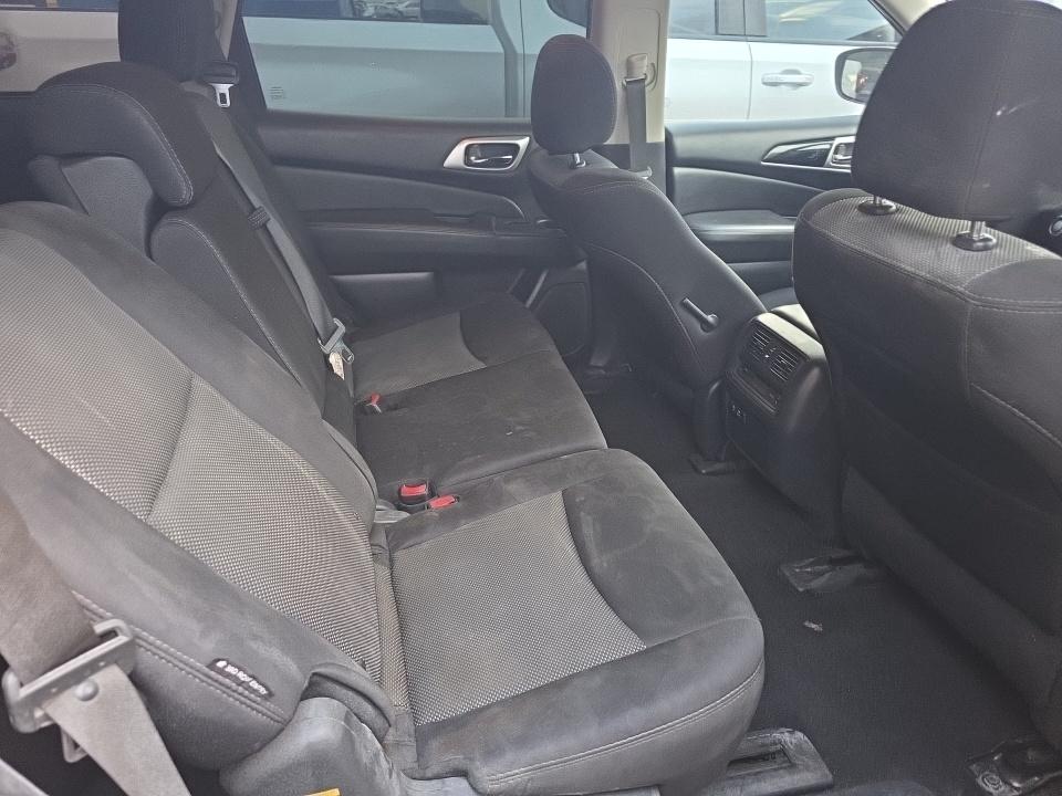 2019 Nissan Pathfinder SV FWD